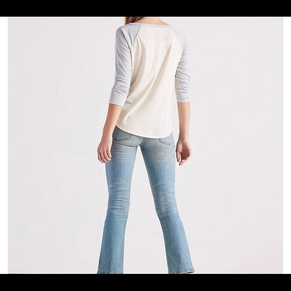 ☮️ HP ☮️ NWT Lucky Brand Woodstock raglan top - Picture 3 of 8